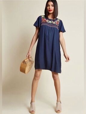 ModCloth Peace & Lovely Embroidered Boho Shift Dress